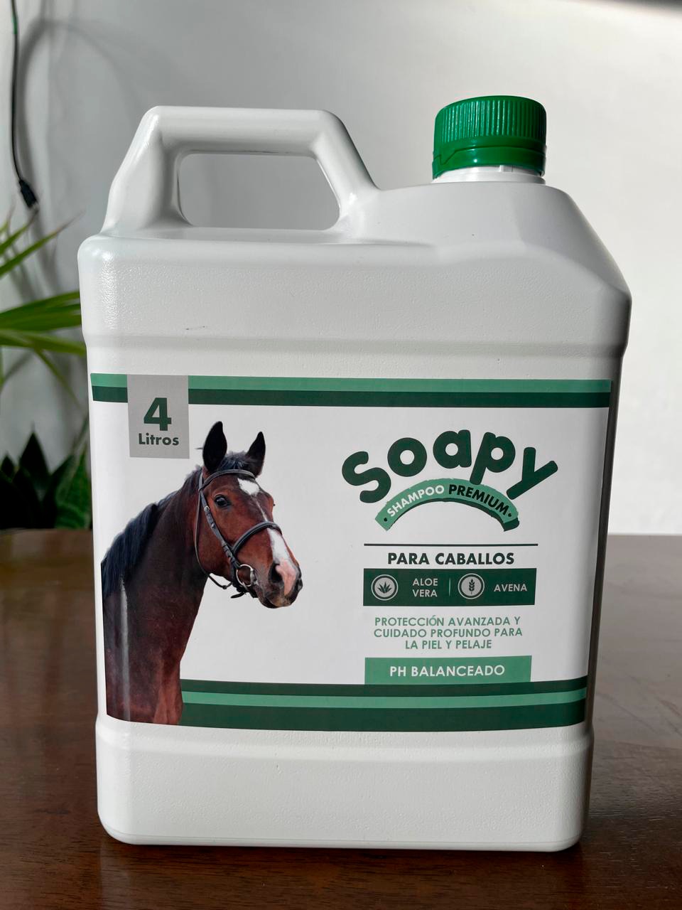 Shampoo Premium para Caballos 4L